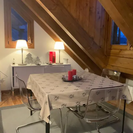 Esplendido Atico En Sallent Con Vistas Apartment Sallent De Gallego