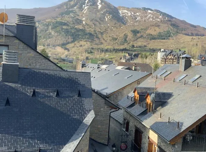 Espléndido ático En Sallent Con Vistas Apartamento *